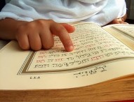 Mengkhatamkan Al-Qur’an Kurang Dari Tiga Hari
